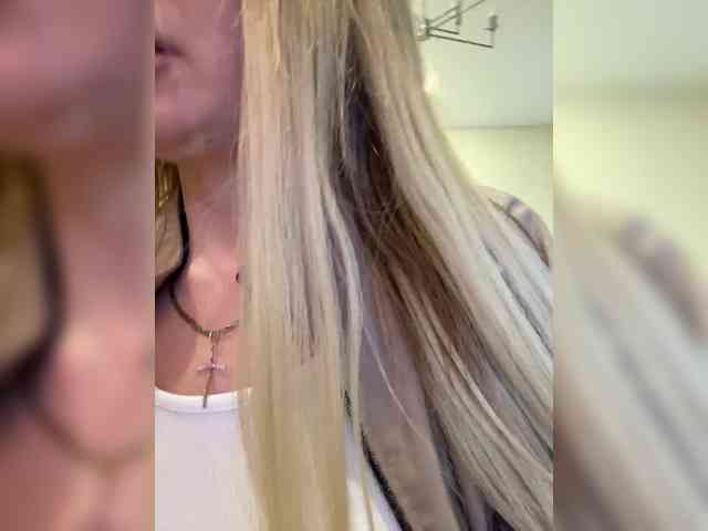 Nasty-tegress webcam