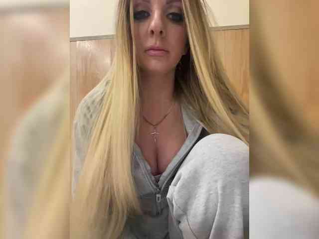 Nasty-tegress webcam