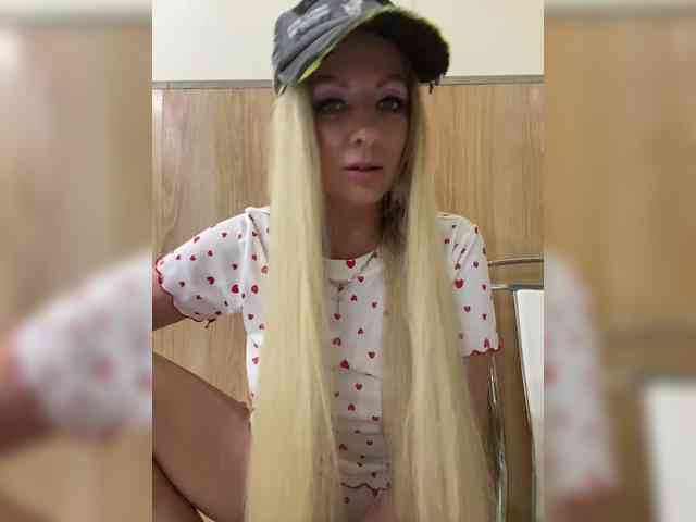 Nasty-tegress webcam