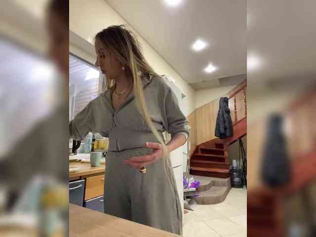 Nasty-tegress webcam