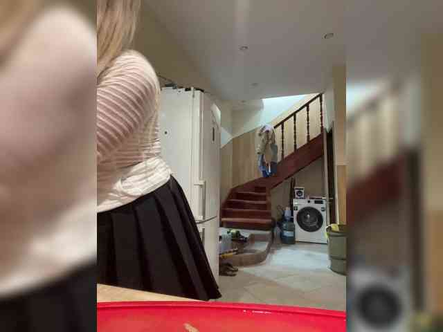 Nasty-tegress webcam