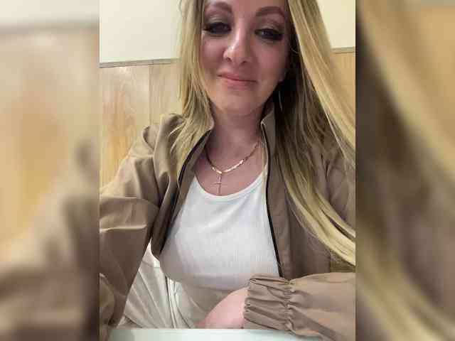 Nasty-tegress webcam