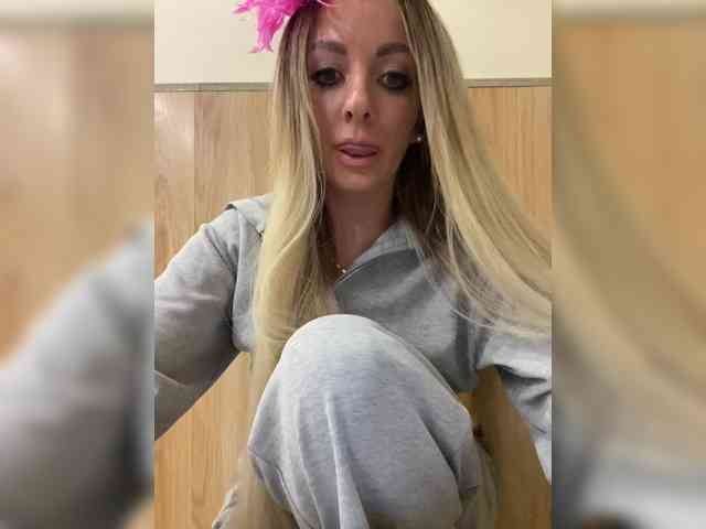 Nasty-tegress webcam