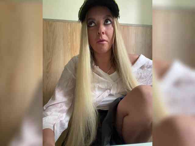 Nasty-tegress webcam