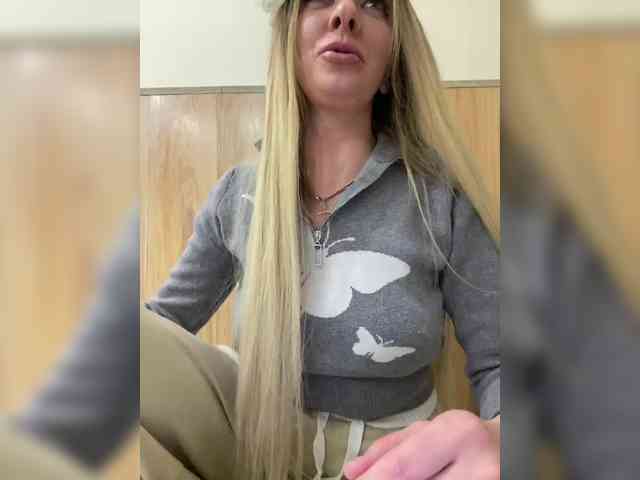 Nasty-tegress webcam