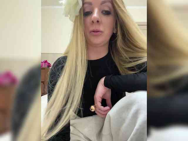 Nasty-tegress webcam