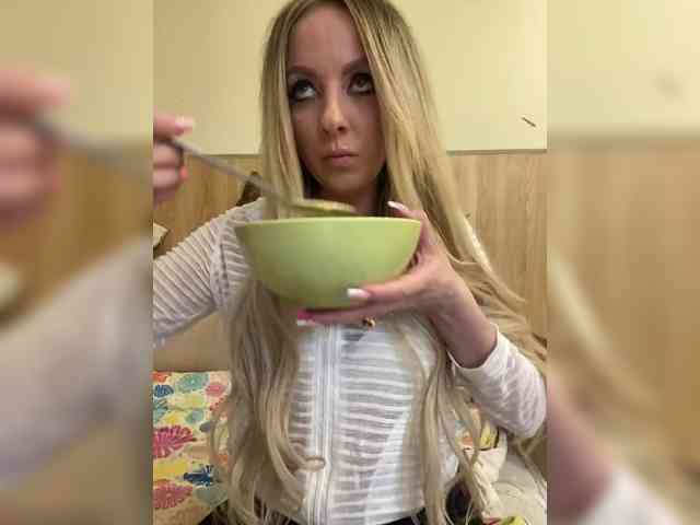 Nasty-tegress webcam