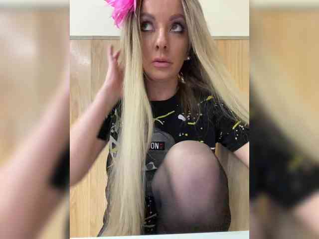 Nasty-tegress webcam