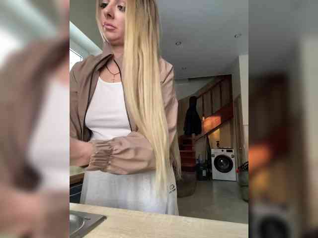 Nasty-tegress webcam