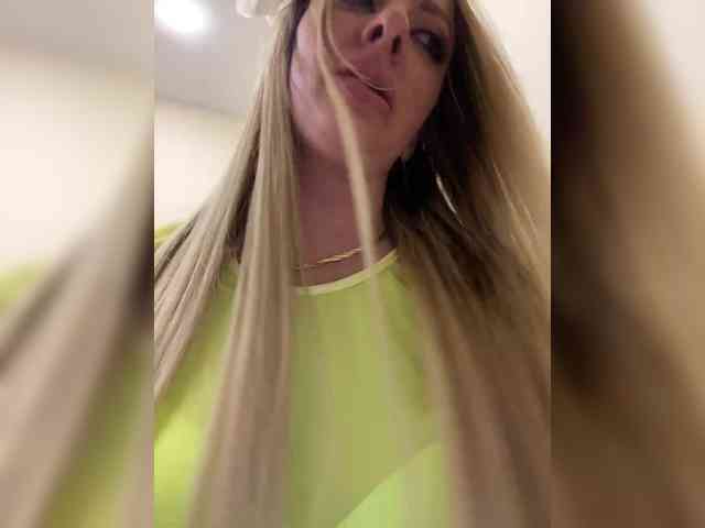 Nasty-tegress webcam