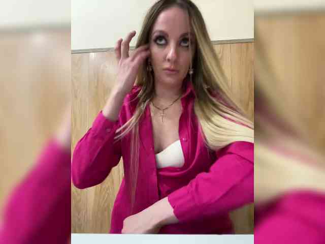 Nasty-tegress webcam