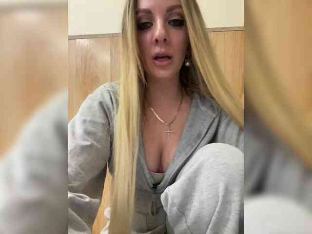 Nasty-tegress webcam