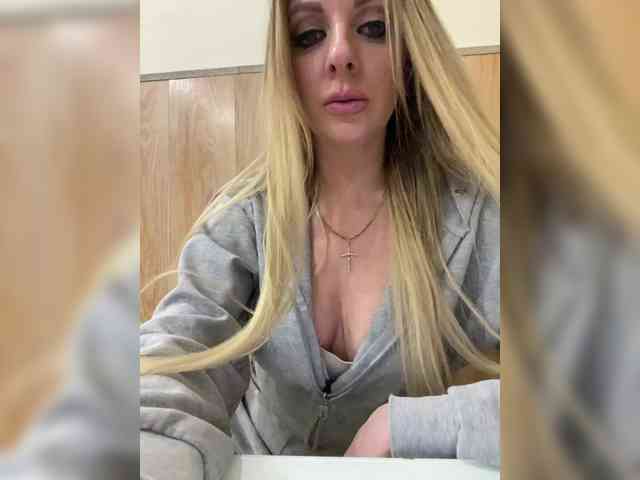 Nasty-tegress webcam