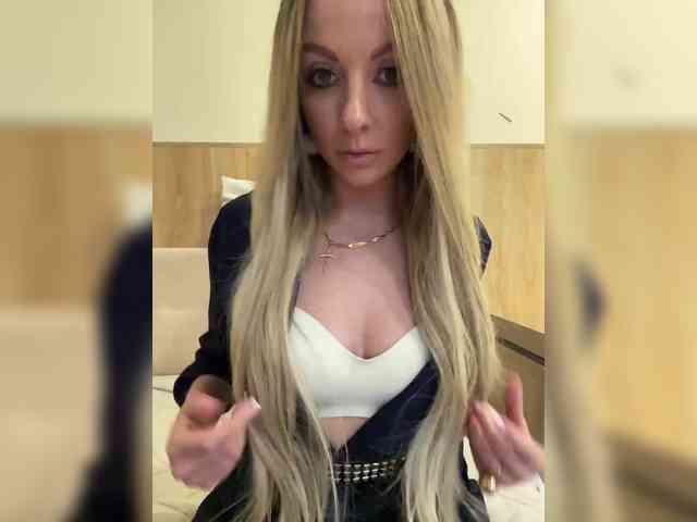 Nasty-tegress webcam