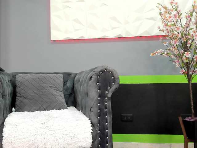  VictoriaTall chat room