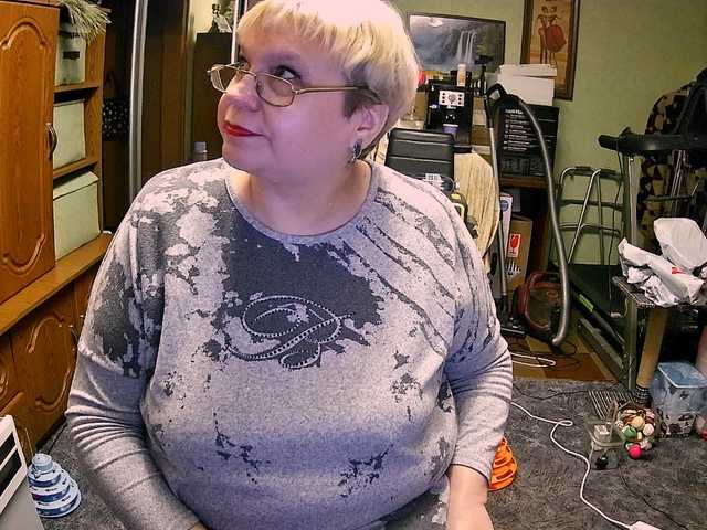 LOLA88888's BongaCams show and profile