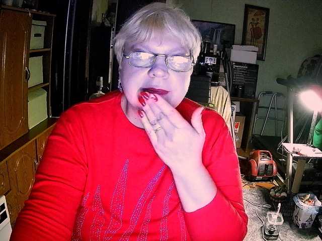 LOLA88888's BongaCams show and profile