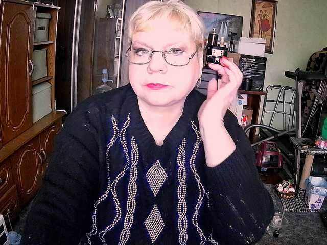 LOLA88888's BongaCams show and profile