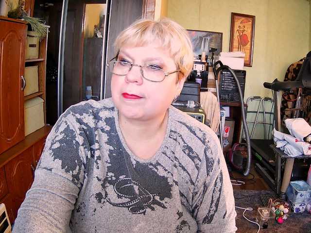 LOLA88888's BongaCams show and profile