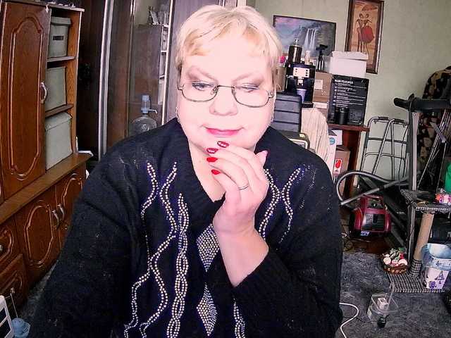 LOLA88888's BongaCams show and profile