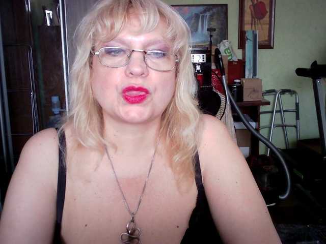 LOLA88888 on BongaCams 