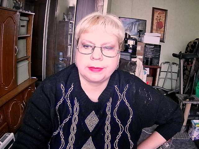 LOLA88888's BongaCams show and profile