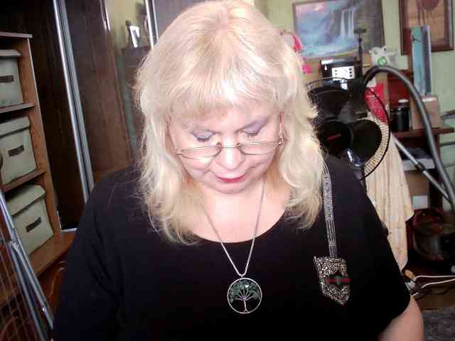 LOLA88888 webcam