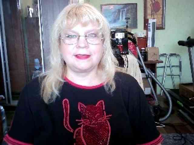LOLA88888 webcam