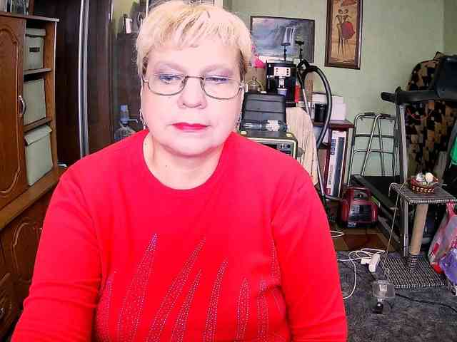 LOLA88888 webcam