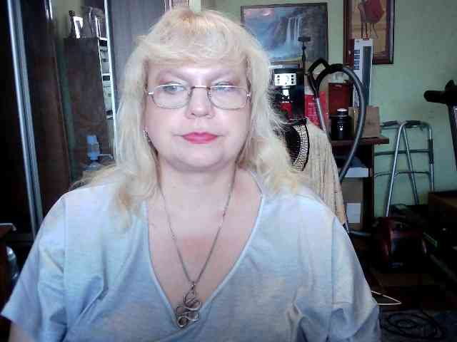 LOLA88888 webcam