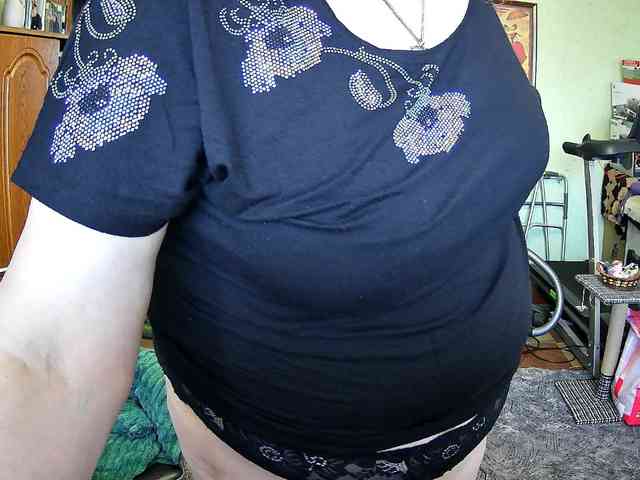LOLA88888 webcam