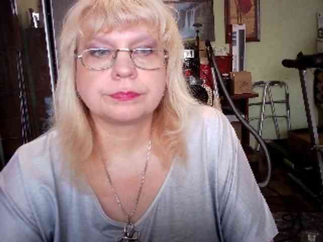 LOLA88888 webcam
