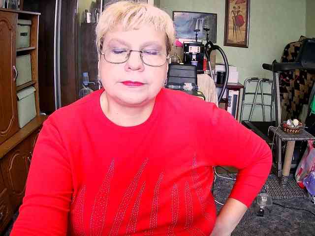 LOLA88888 webcam