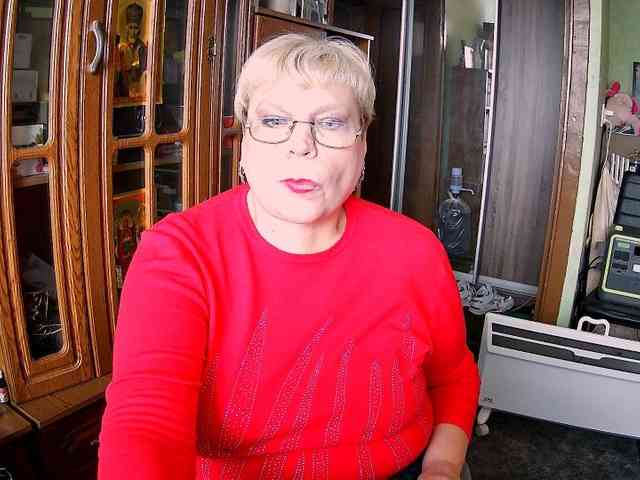 LOLA88888 webcam