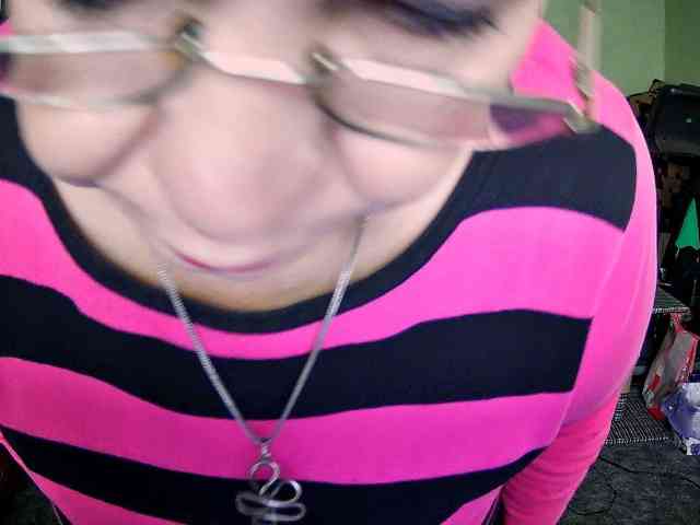 LOLA88888 webcam