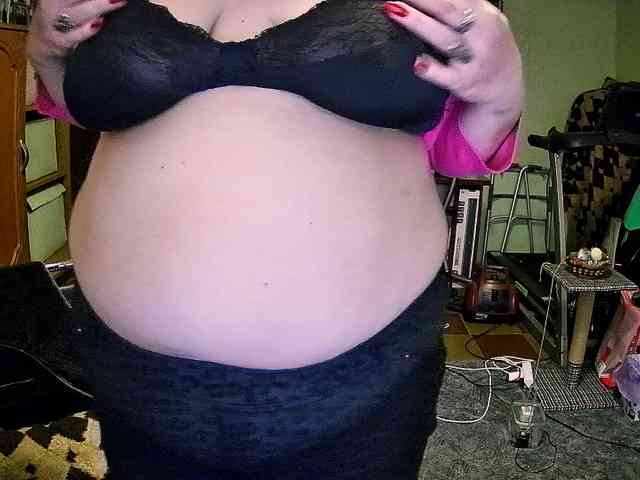 LOLA88888 webcam