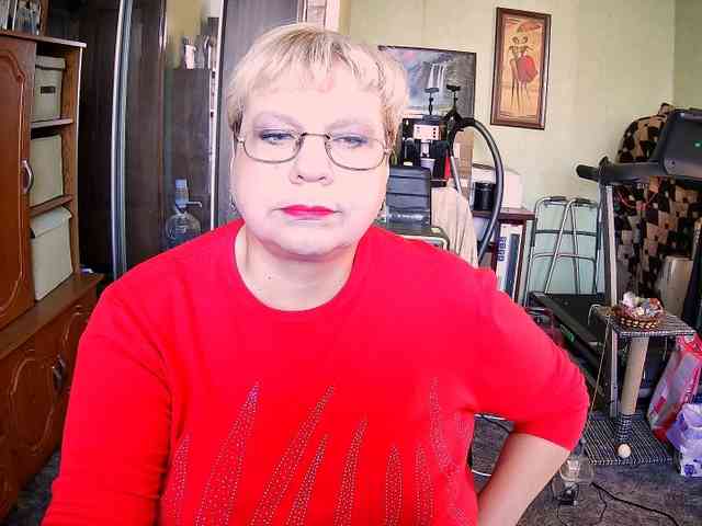 LOLA88888 webcam