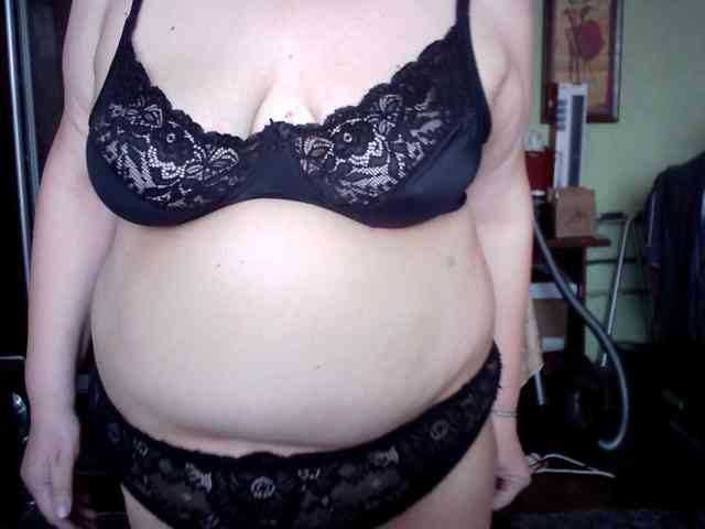 LOLA88888 webcam