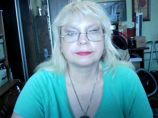LOLA88888 webcam