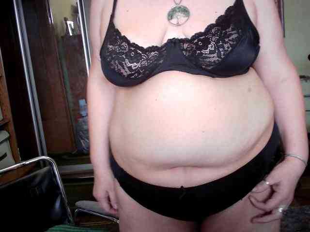 LOLA88888 webcam