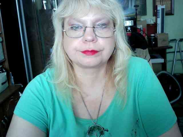 LOLA88888 webcam