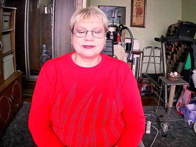 LOLA88888 webcam