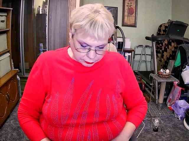 LOLA88888 webcam