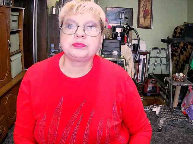 LOLA88888 webcam