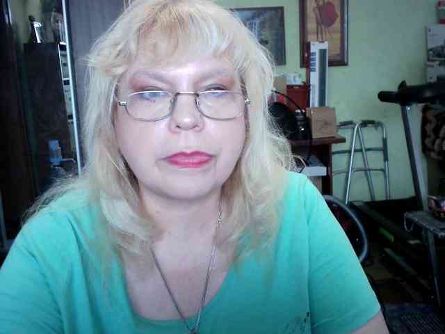 LOLA88888 webcam