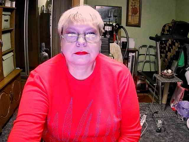 LOLA88888 webcam