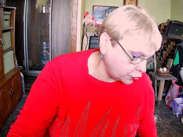 LOLA88888 webcam