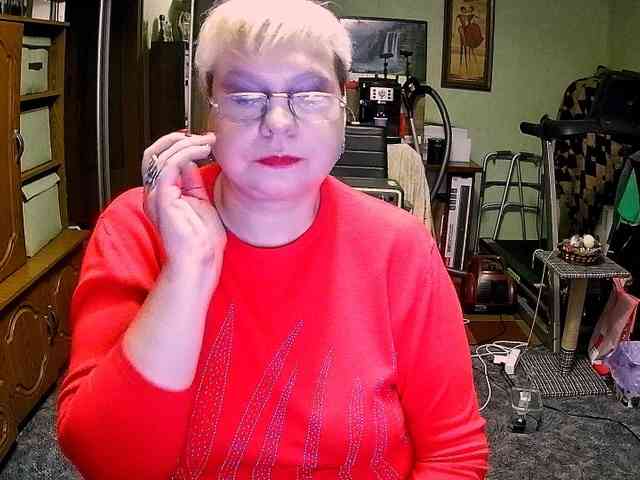 LOLA88888 webcam