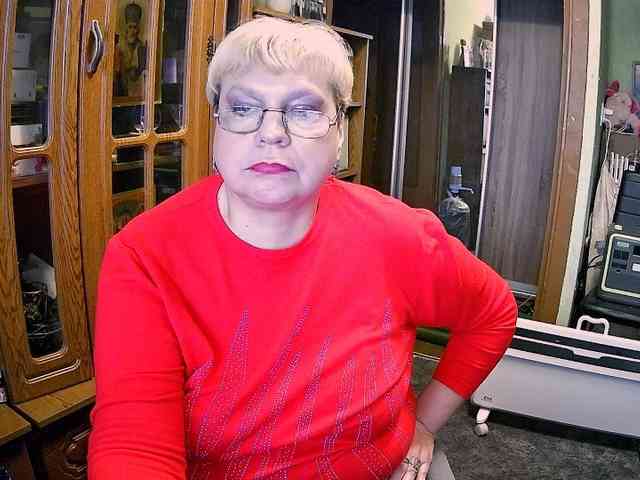 LOLA88888 webcam