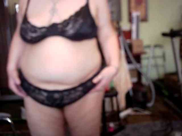 LOLA88888 webcam